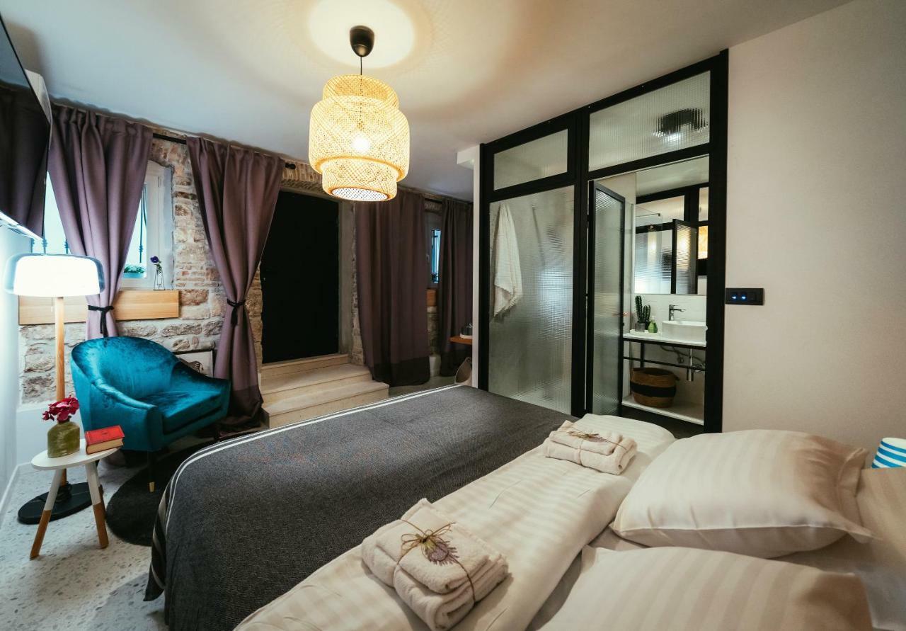 Em Kastelo Zadar Appartement Buitenkant foto